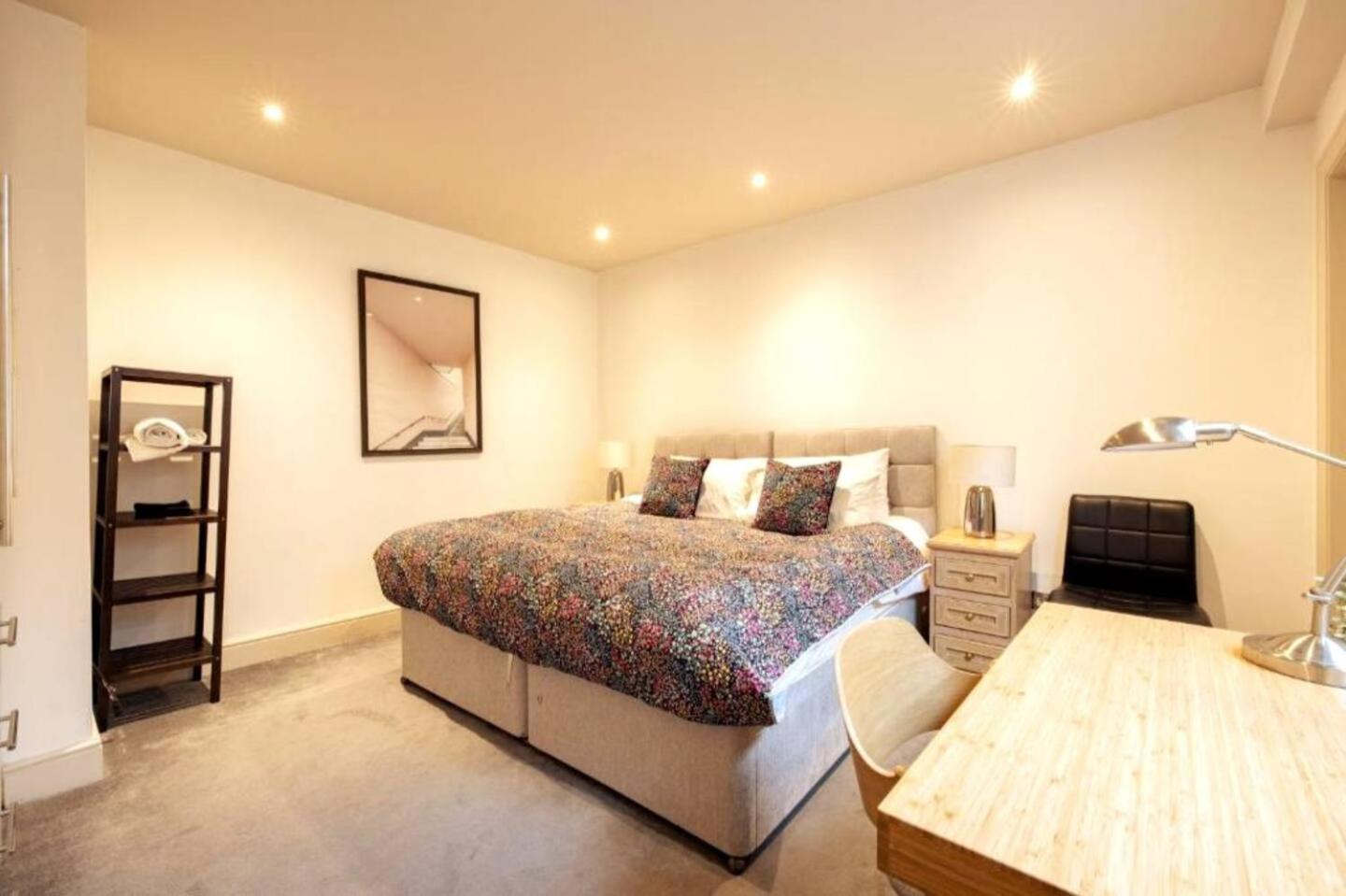 Apartamento Niru Experience Hidden Gem In Chelsea 2Bd 2Ba Londres Exterior foto