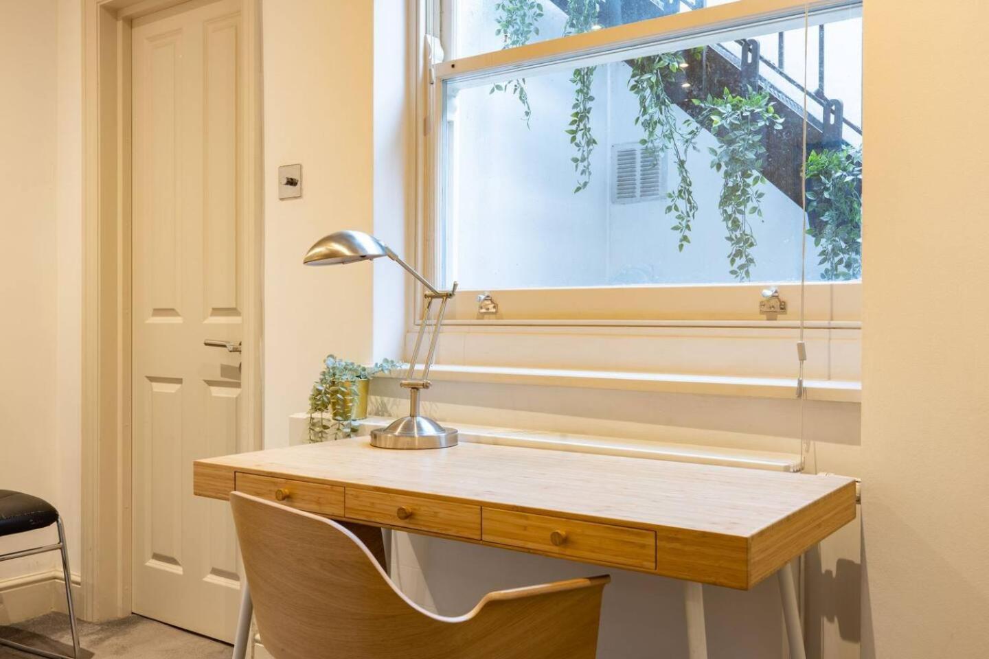 Apartamento Niru Experience Hidden Gem In Chelsea 2Bd 2Ba Londres Exterior foto