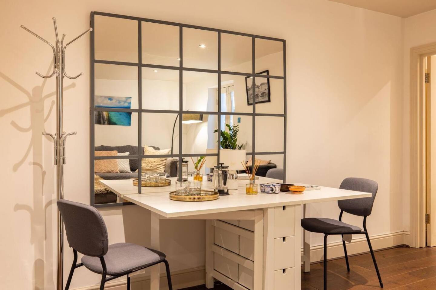 Apartamento Niru Experience Hidden Gem In Chelsea 2Bd 2Ba Londres Exterior foto