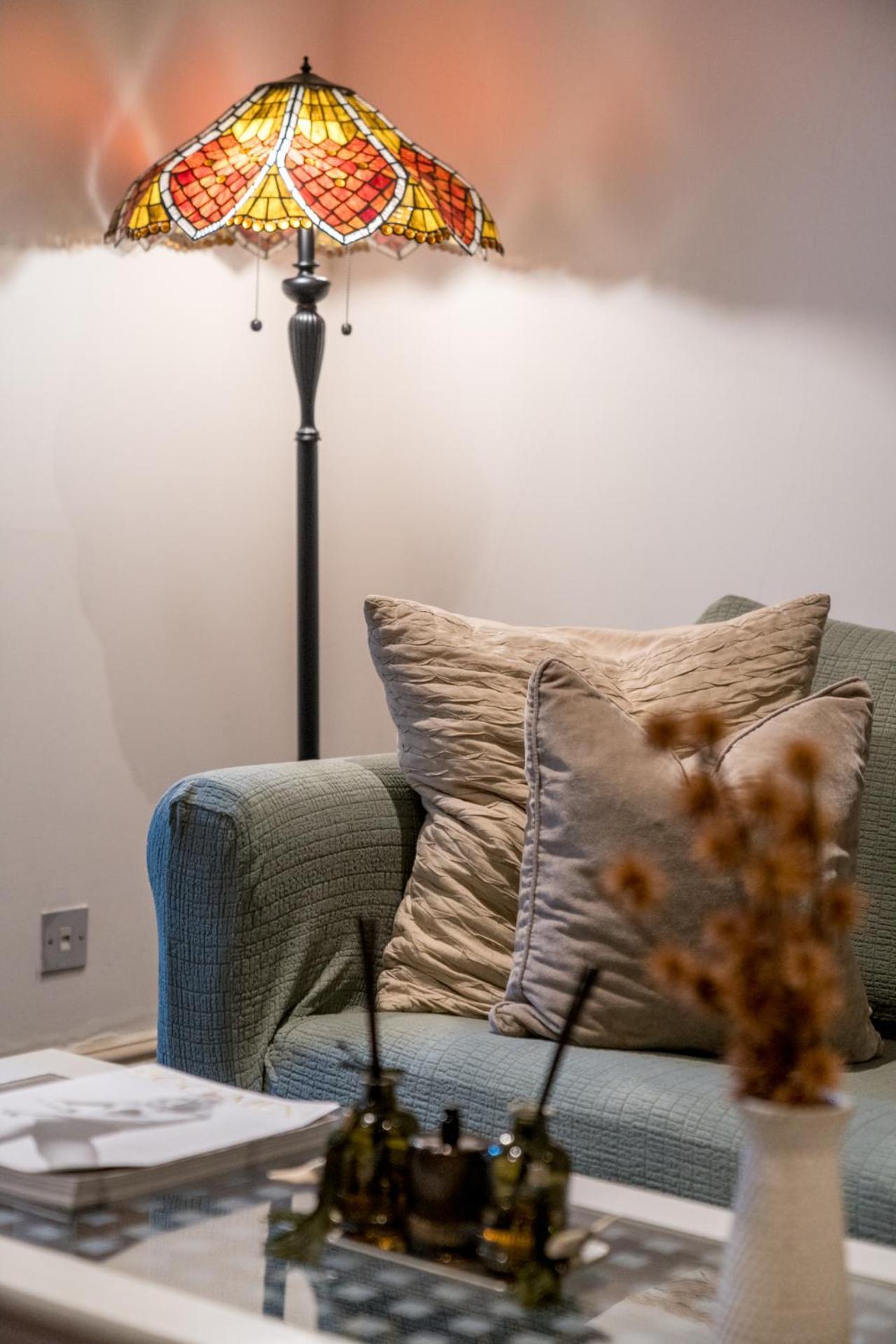 Apartamento Niru Experience Hidden Gem In Chelsea 2Bd 2Ba Londres Exterior foto